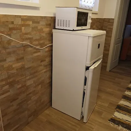 Lili Apartmán *