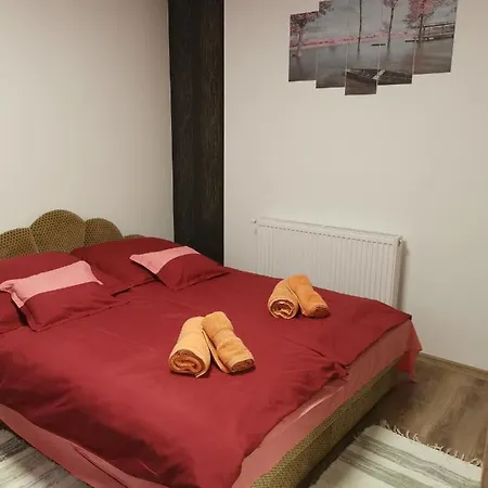 Lili Apartmán *