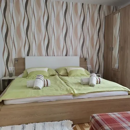 Lili Appartamento Harkány