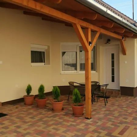 Lili Apartment